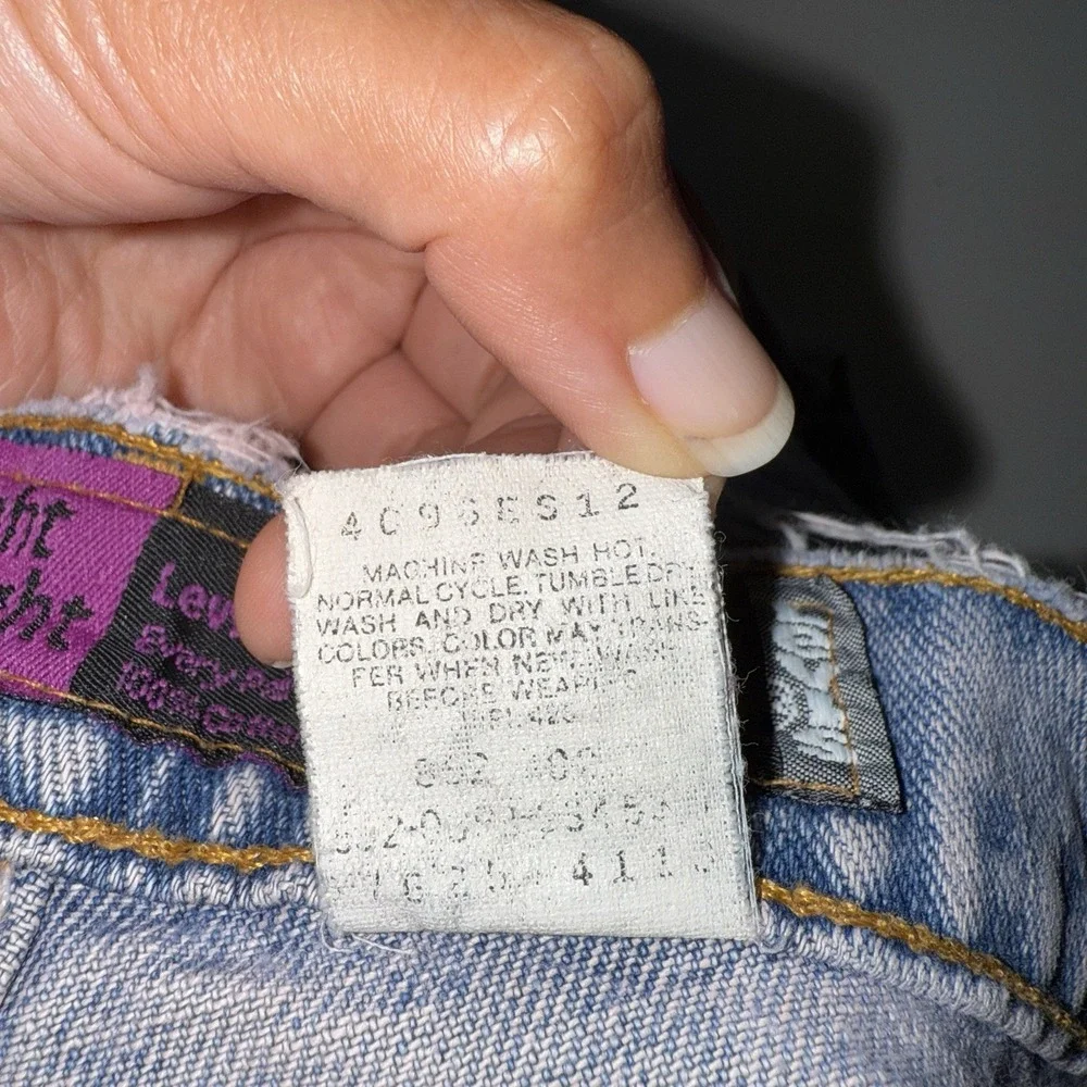 VTG Levis SilverTab Jeans Women 9/10 LightWash Straight USA 90s 26x29 Distressed - Picture 15 of 16